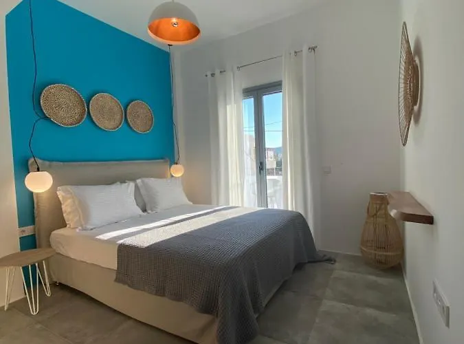 Marton * Perissa (Santorini)