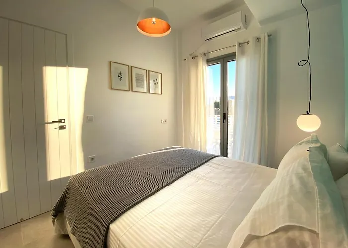 Marton Apartament Perissa (Santorini)