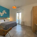 Marton Apartment *