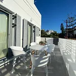 Marton Apartment *